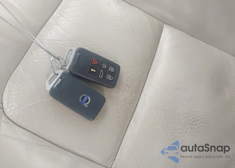 2014 Volvo Xc70 T6 Premier Plus из США, поврежденный, VIN YV4902BZ6E1184891